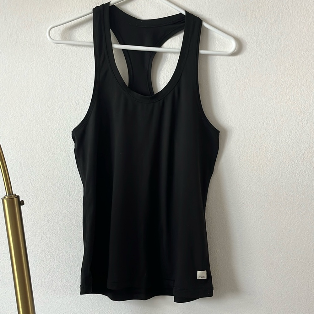 Vuori Lux Performance Tank size M